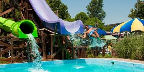 Six Flags Hurricane Harbor Okc Oklahomas Most Thrilling Water Park