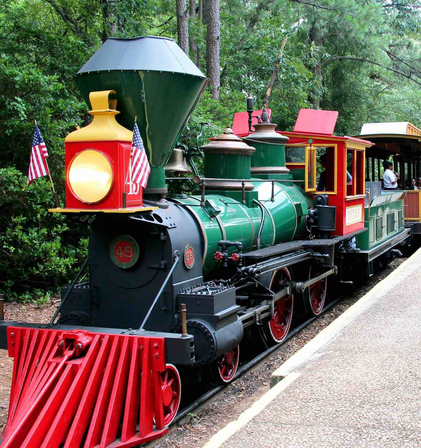 Rabun Gap Railroad Station | Family Ride | Six Flags Over Georgia